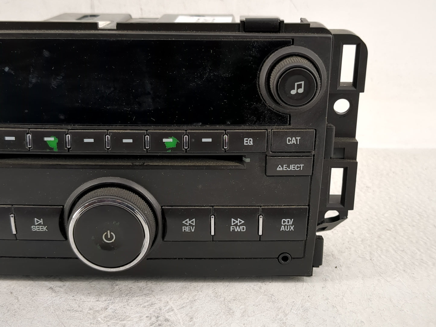 2010-2013 Gmc Sierra 1500 Radio AM FM Cd Player Receiver Replacement P/N:20934593 Fits OEM Used Auto Parts - Oemusedautopart