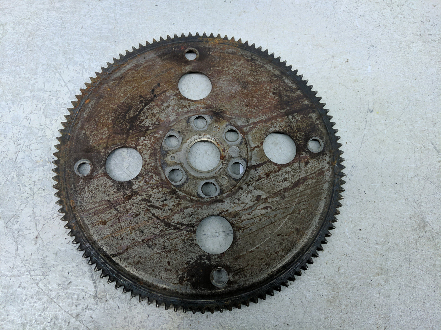 1999-2013 Gmc Sierra 1500 Transmission Flywheel Flexplate Fits OEM Used Auto Parts - Oemusedautoparts1.com