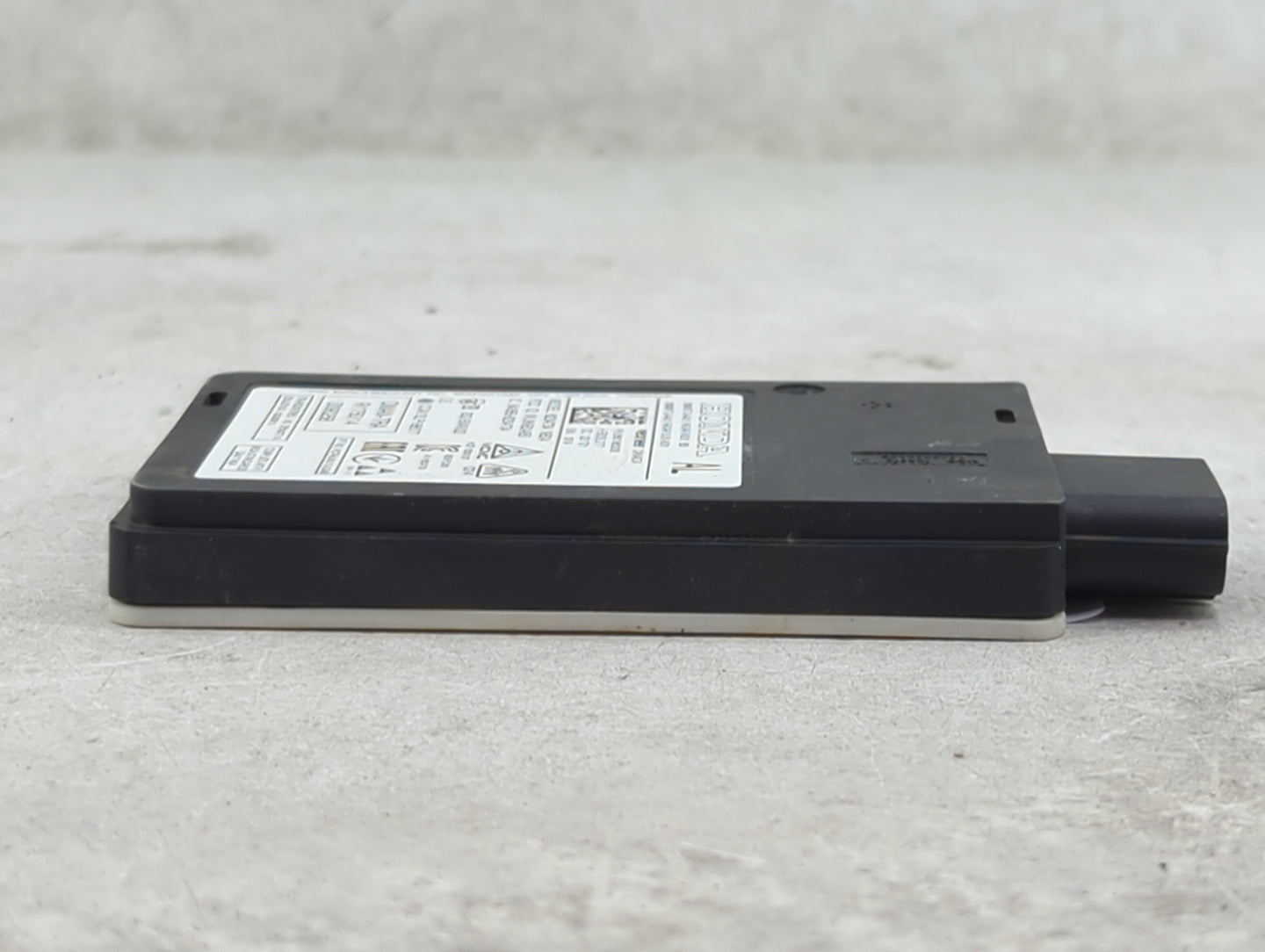 2013-2013 Gmc Sierra 1500 Chassis Control Module Ccm Bcm Body Control - Oemusedautoparts1.com