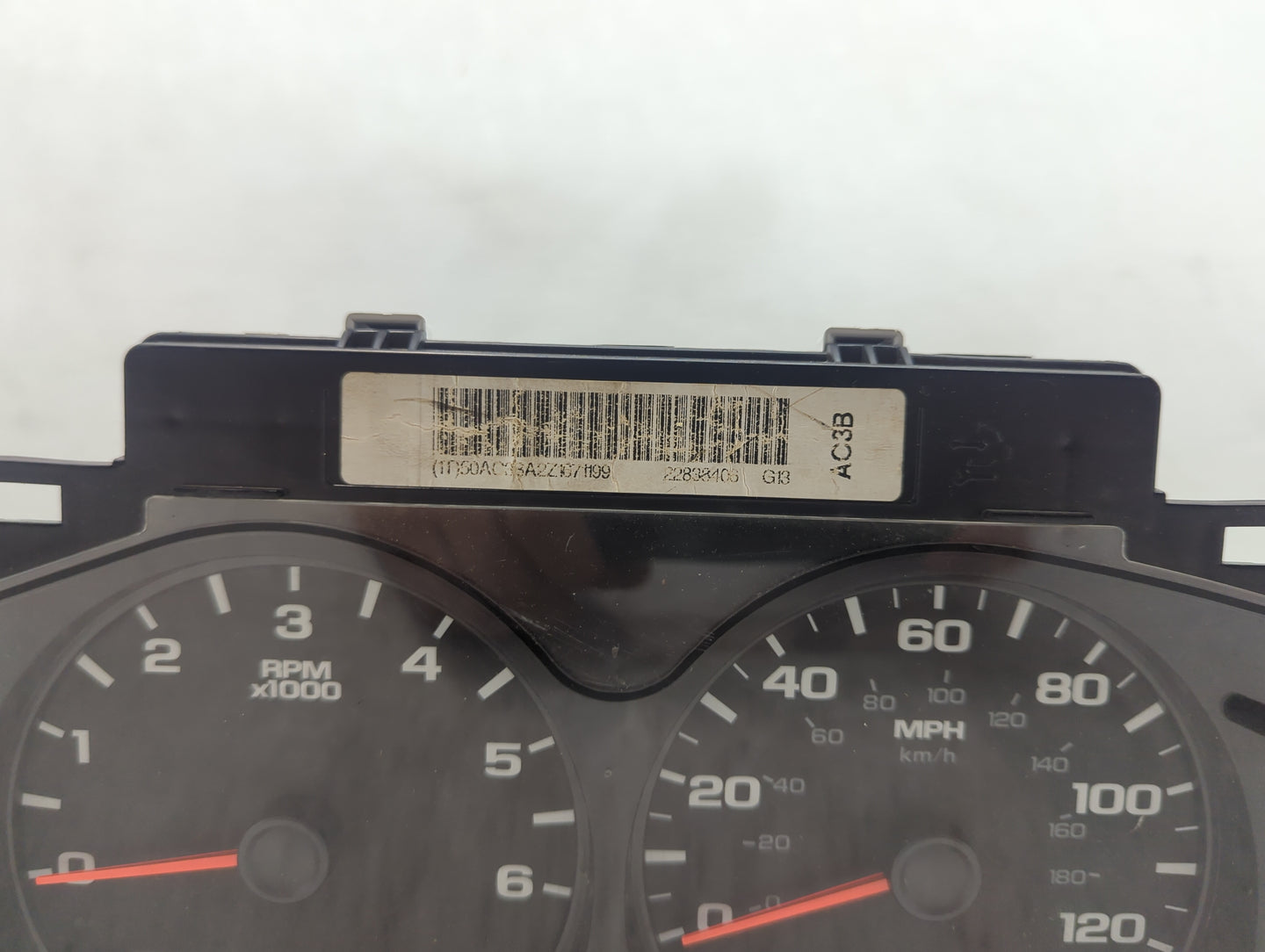 2007-2013 Gmc Sierra 1500 Instrument Cluster Speedometer Gauges P/N:22838405 Miles:84K Fits OEM Used Auto Parts - Oemusedaut