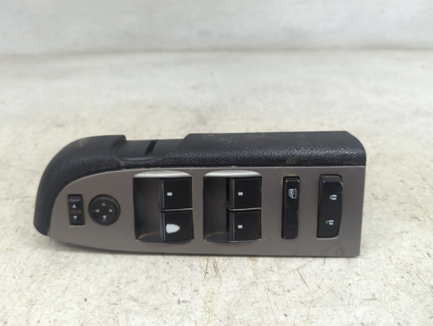 2013 Gmc Sierra 1500 Master Power Window Switch Replacement Driver Side Left P/N:20922511 Fits OEM Used Auto Parts - Oemused