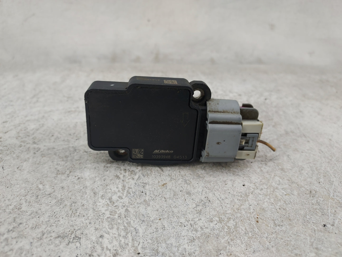2009-2013 Gmc Sierra 1500 Mass Air Flow Meter Maf 1485408 - Oemusedautoparts1.com