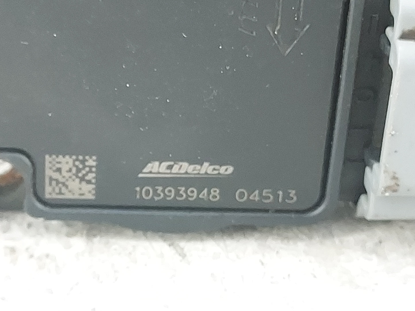 2009-2013 Gmc Sierra 1500 Mass Air Flow Meter Maf 1485408 - Oemusedautoparts1.com