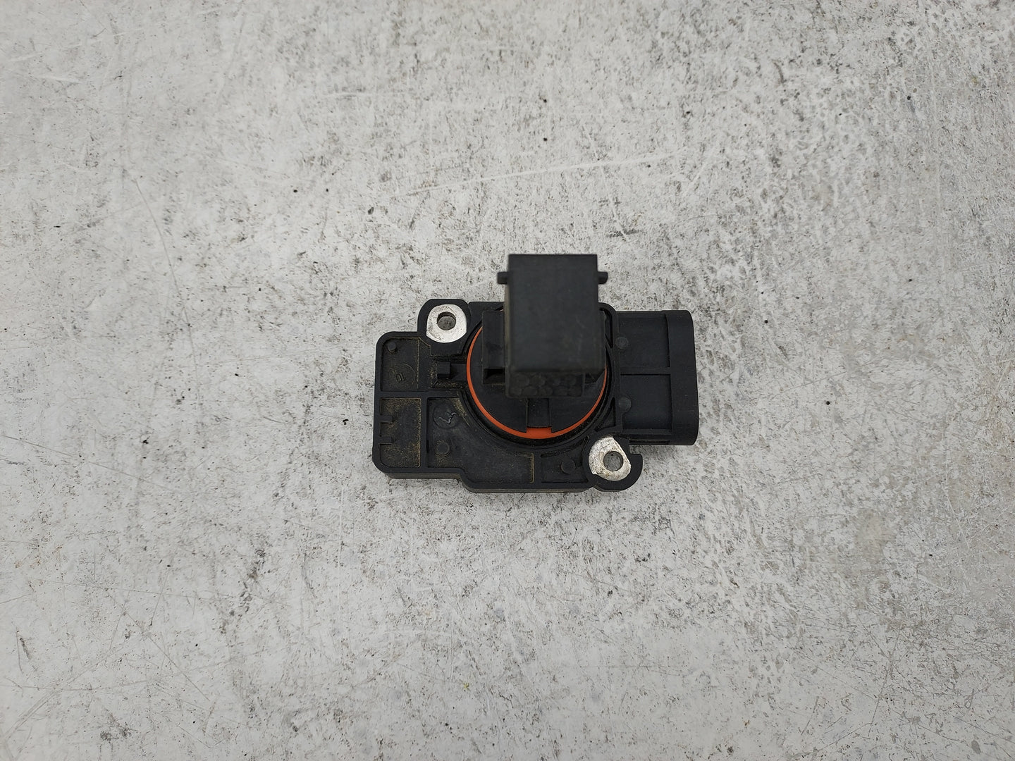 2009-2013 Gmc Sierra 1500 Mass Air Flow Meter Maf 1487359 - Oemusedautoparts1.com