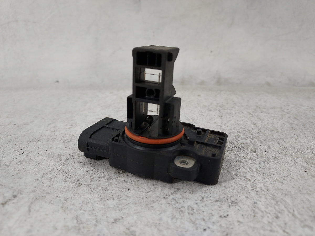 2009-2013 Gmc Sierra 1500 Mass Air Flow Meter Maf Sensor 1487359 - Oemusedautoparts1.com