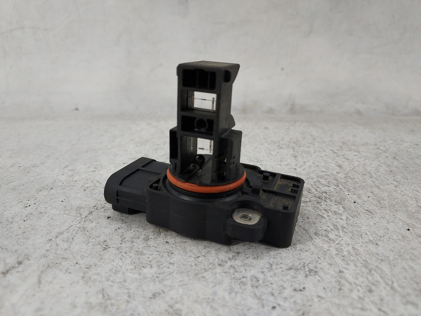 2009-2013 Gmc Sierra 1500 Mass Air Flow Meter Maf 1487359 - Oemusedautoparts1.com