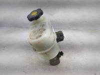 2009-2013 Gmc Sierra 1500 Brake Master Cylinder - Oemusedautoparts1.com