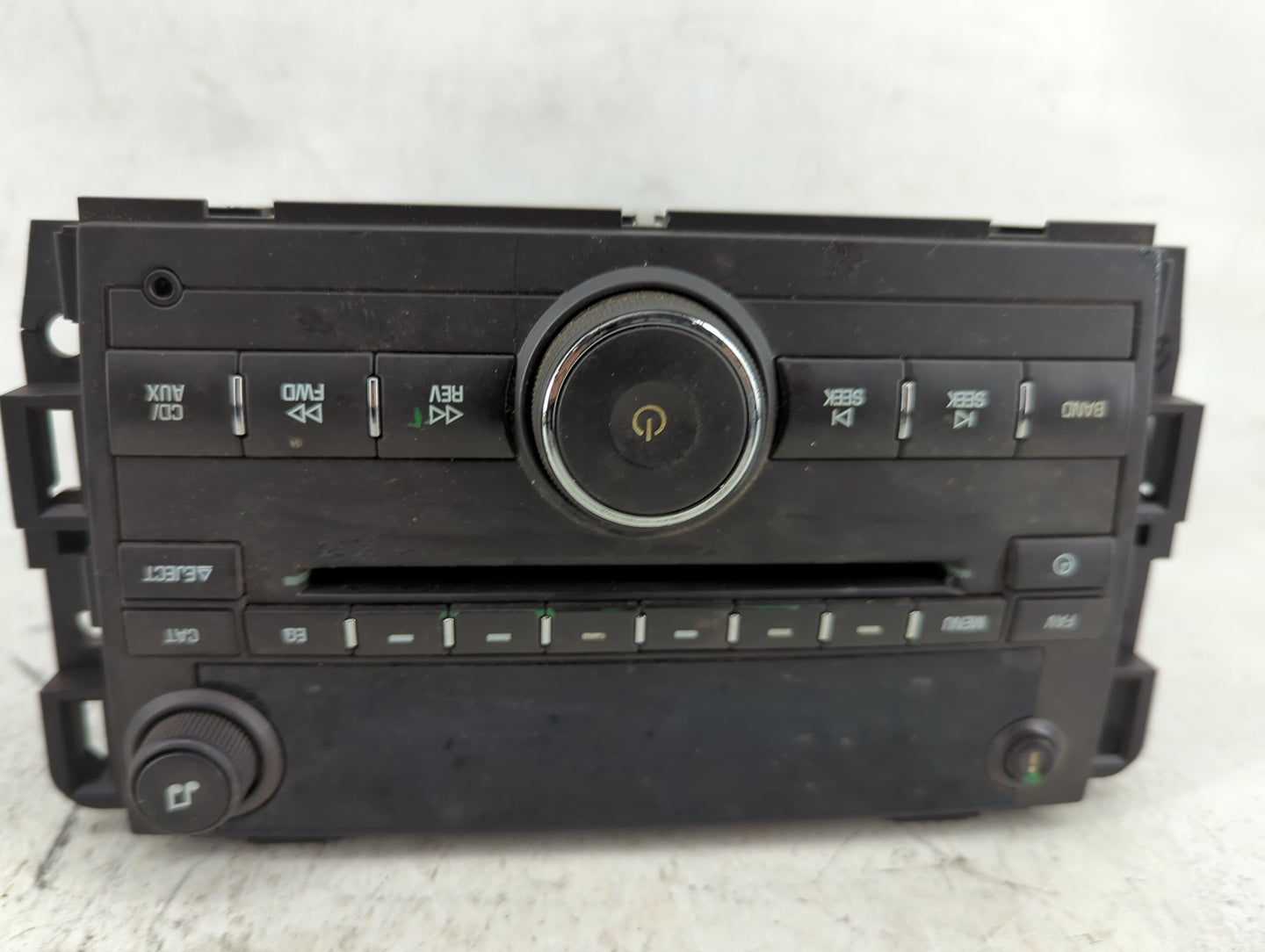 2010-2013 Gmc Sierra 1500 Radio AM FM Cd Player Receiver Replacement P/N:20934593 28256335 Fits OEM Used Auto Parts - Oemuse