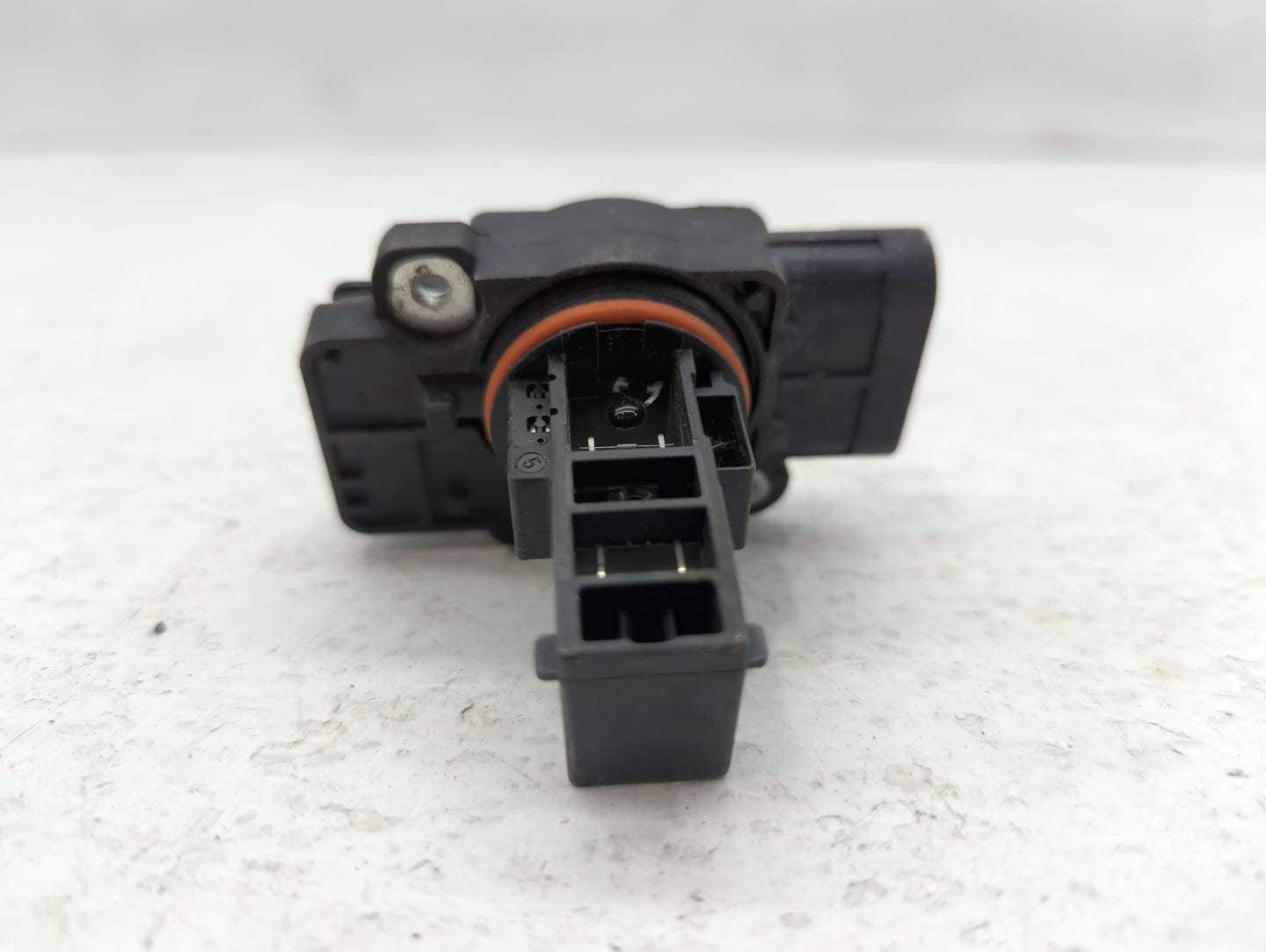 2009-2013 Gmc Sierra 1500 Mass Air Flow Meter Maf - Oemusedautoparts1.com