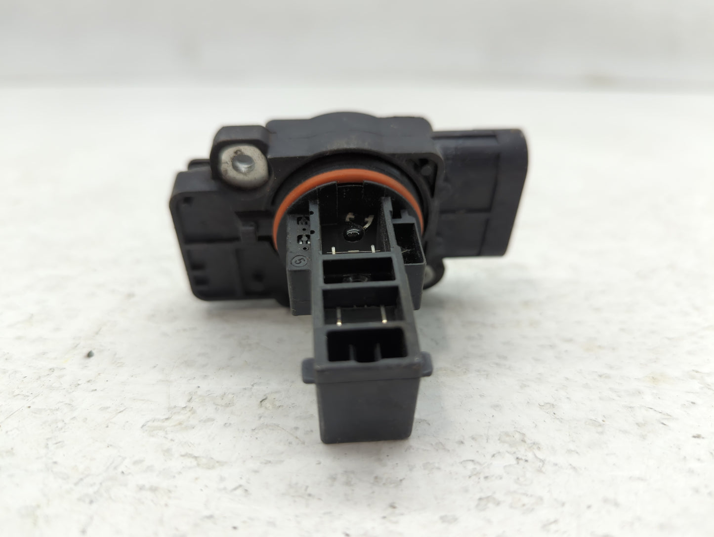 2009-2013 Gmc Sierra 1500 Mass Air Flow Meter Maf - Oemusedautoparts1.com