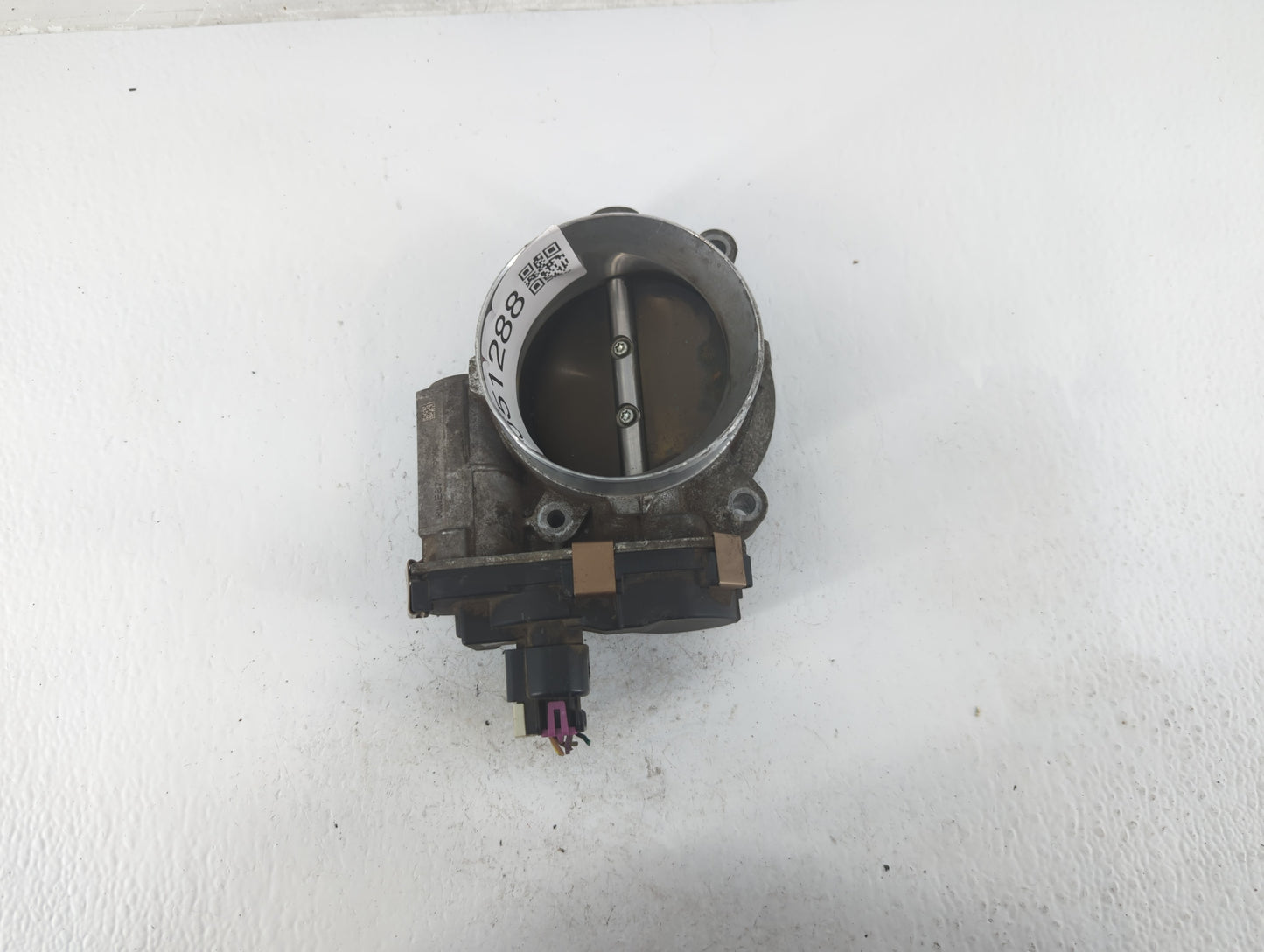 2009-2013 Gmc Sierra 1500 Throttle Body P/N:RME873C9992 Fits Fits 2009 2010 2011 2012 2013 2014 2015 OEM Used Auto Parts - O
