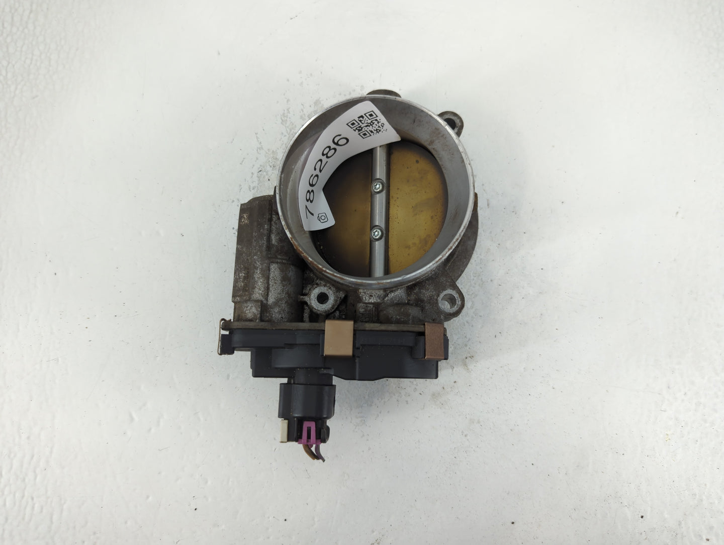 2009-2013 Gmc Sierra 1500 Throttle Body P/N:RME87 Fits Fits 2009 2010 2011 2012 2013 2014 2015 OEM Used Auto Parts - Oemused