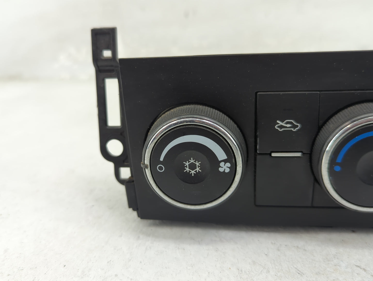 2012-2014 Gmc Sierra 2500 Climate Control Module Temperature AC/Heater Replacement P/N:22803601 Fits Fits 2012 2013 2014 OEM