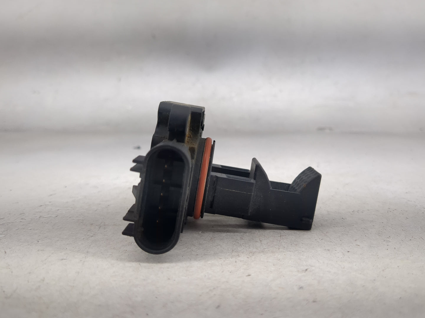 Gmc Sierra 2500 Mass Air Flow Meter Maf 1485537 - Oemusedautoparts1.com