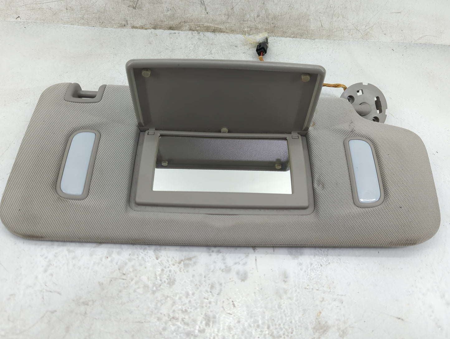 2010-2017 Gmc Terrain Sun Visor Shade Replacement Passenger Right Mirror Fits Fits 2010 2011 2012 2013 2014 2015 2016 2017 O