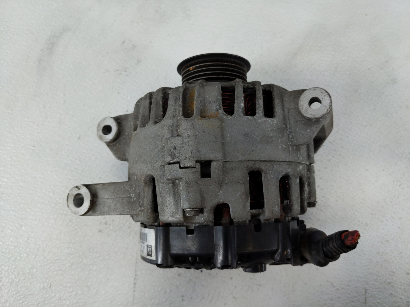 2010-2017 Gmc Terrain Alternator Replacement Generator Charging Assembly Engine OEM P/N:13500315 Fits OEM Used Auto Parts - 