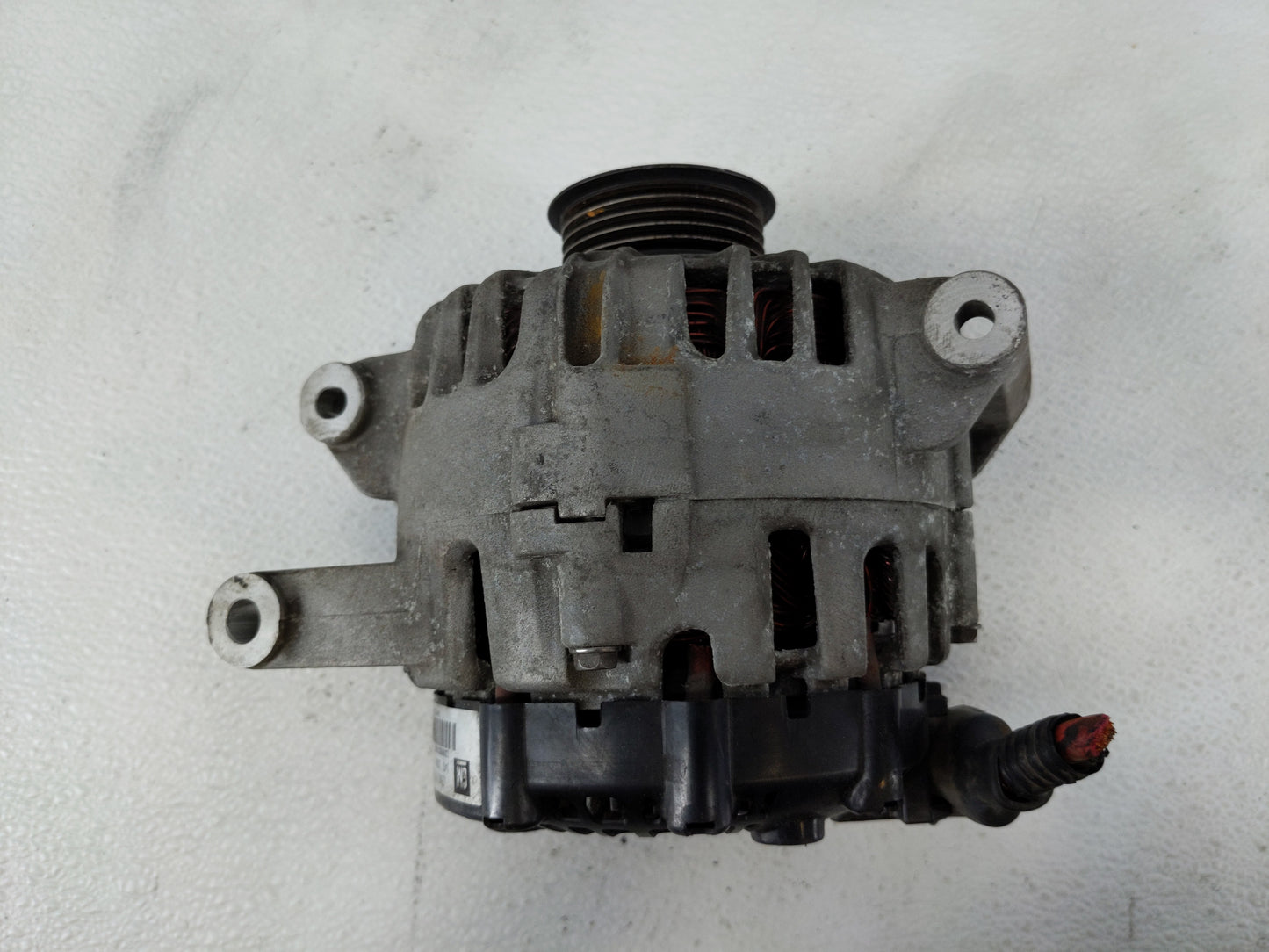 2010-2017 Gmc Terrain Alternator Replacement Generator Charging Assembly Engine OEM P/N:13500315 Fits OEM Used Auto Parts - 