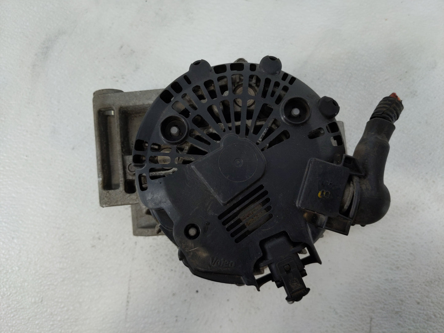 2010-2017 Gmc Terrain Alternator Replacement Generator Charging Assembly Engine OEM P/N:13500315 Fits OEM Used Auto Parts - 