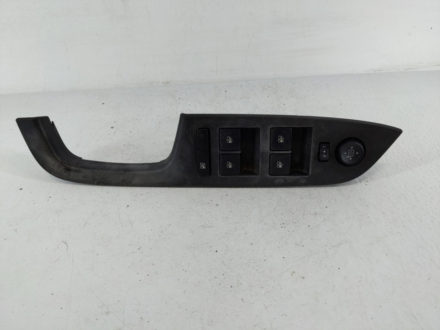 2010-2017 Gmc Terrain Master Power Window Switch Replacement Driver Side Left P/N:20917598 Fits OEM Used Auto Parts - Oemuse