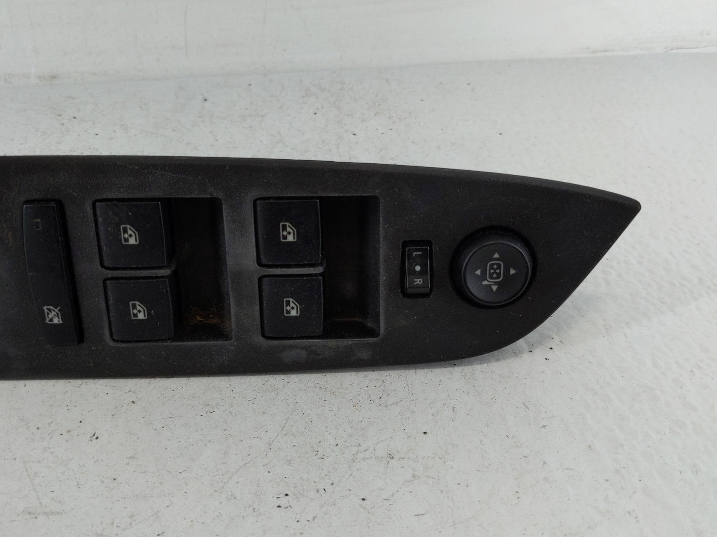 2010-2017 Gmc Terrain Master Power Window Switch Replacement Driver Side Left P/N:20917598 Fits OEM Used Auto Parts - Oemuse
