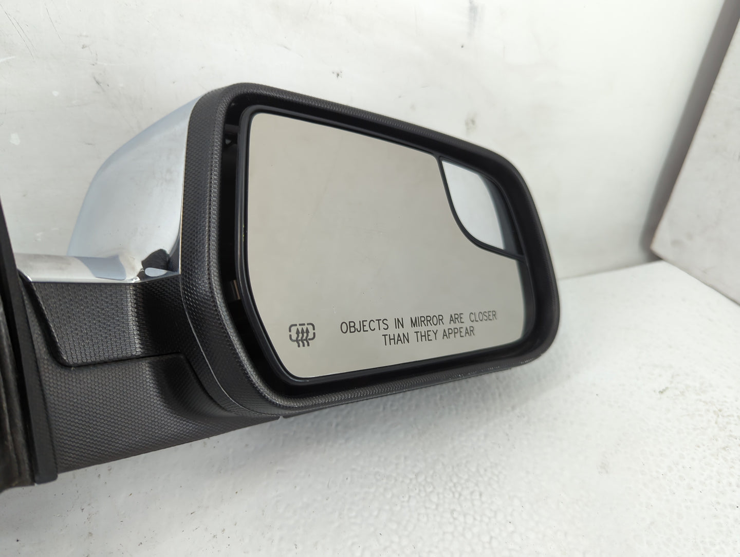 2012-2013 Gmc Terrain Passenger Side View Mirror - Right Door Mirror OEM Used - Oemusedautoparts1.com