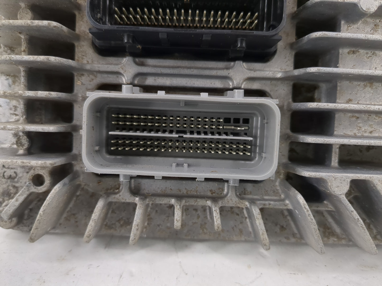2013-2016 Gmc Terrain PCM Engine Control Computer ECU ECM PCU OEM P/N:E39A 12655478 Fits Fits 2013 2014 2015 2016 OEM Used A