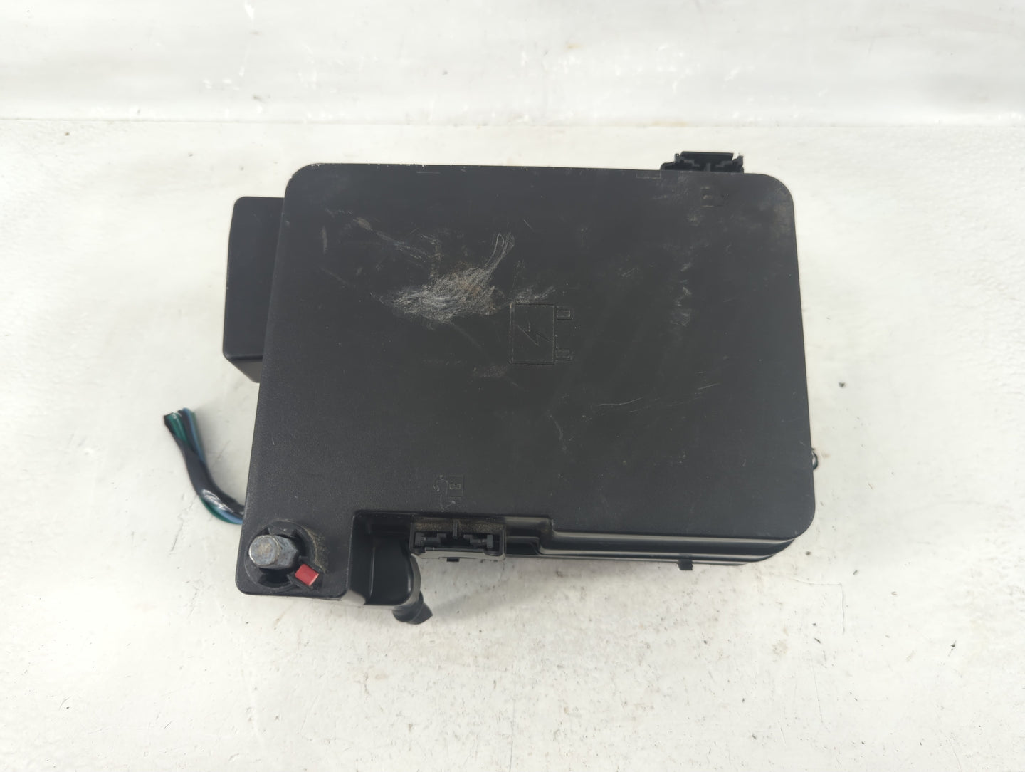 2013-2016 Gmc Terrain Fusebox Fuse Box Panel Relay Module P/N:22922727 Fits Fits 2013 2014 2015 2016 OEM Used Auto Parts - O