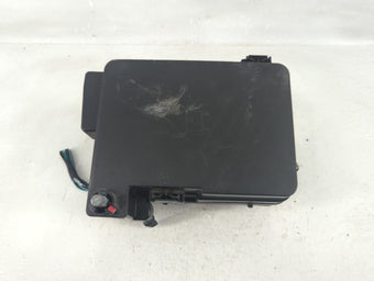 compare product 2013-2016 Gmc Terrain Fusebox Fuse Box Panel Relay Module P/N:22922727 Fits Fits 2013 2014 2015 2016 OEM Used Auto Parts