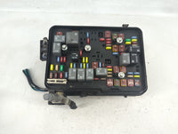2013-2016 Gmc Terrain Fusebox Fuse Box Panel Relay Module P/N:22922727 Fits Fits 2013 2014 2015 2016 OEM Used Auto Parts - O
