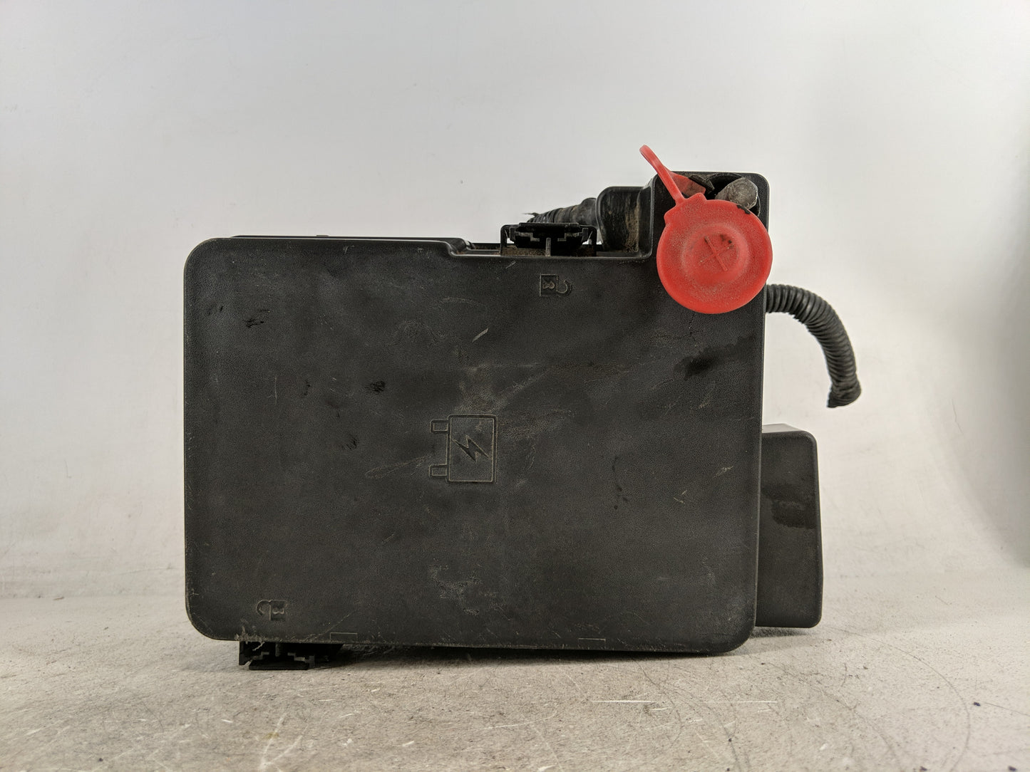2013-2016 Gmc Terrain Fusebox Fuse Box Panel Relay Module P/N:22929761 01 Fits Fits 2013 2014 2015 2016 OEM Used Auto Parts 