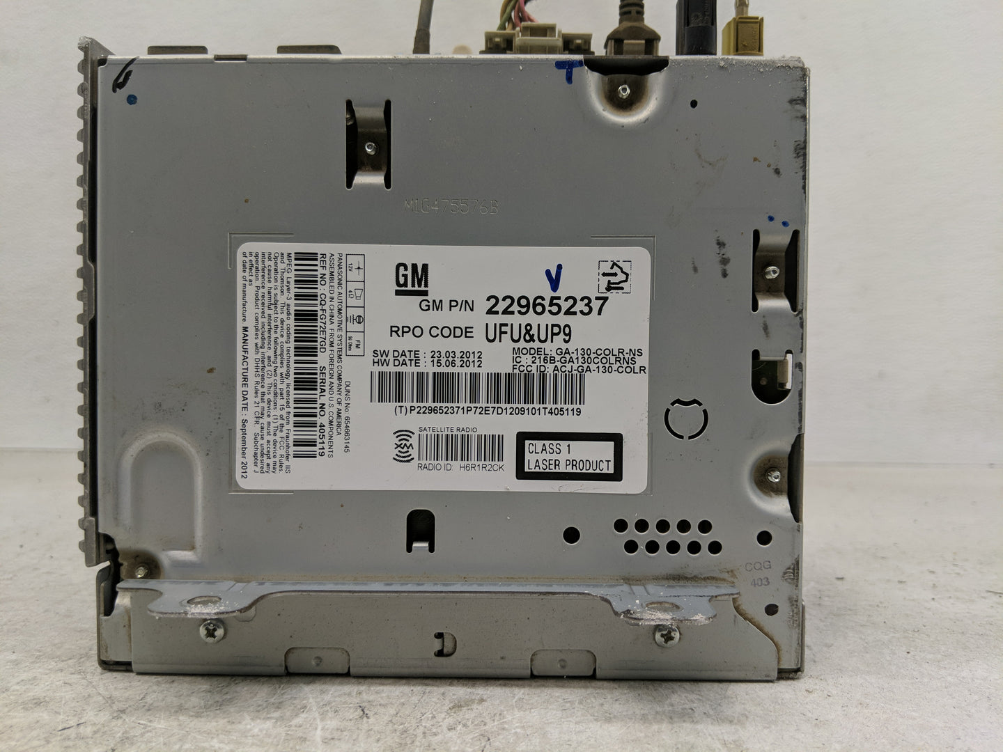 2013 Gmc Terrain Radio AM FM Cd Player Receiver Replacement P/N:22965237 Fits OEM Used Auto Parts - Oemusedautoparts1.com