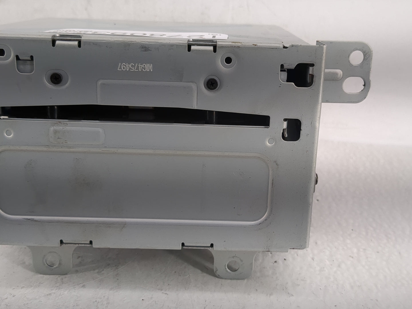 2013 Gmc Terrain Radio AM FM Cd Player Receiver Replacement P/N:22979297 Fits OEM Used Auto Parts - Oemusedautoparts1.com