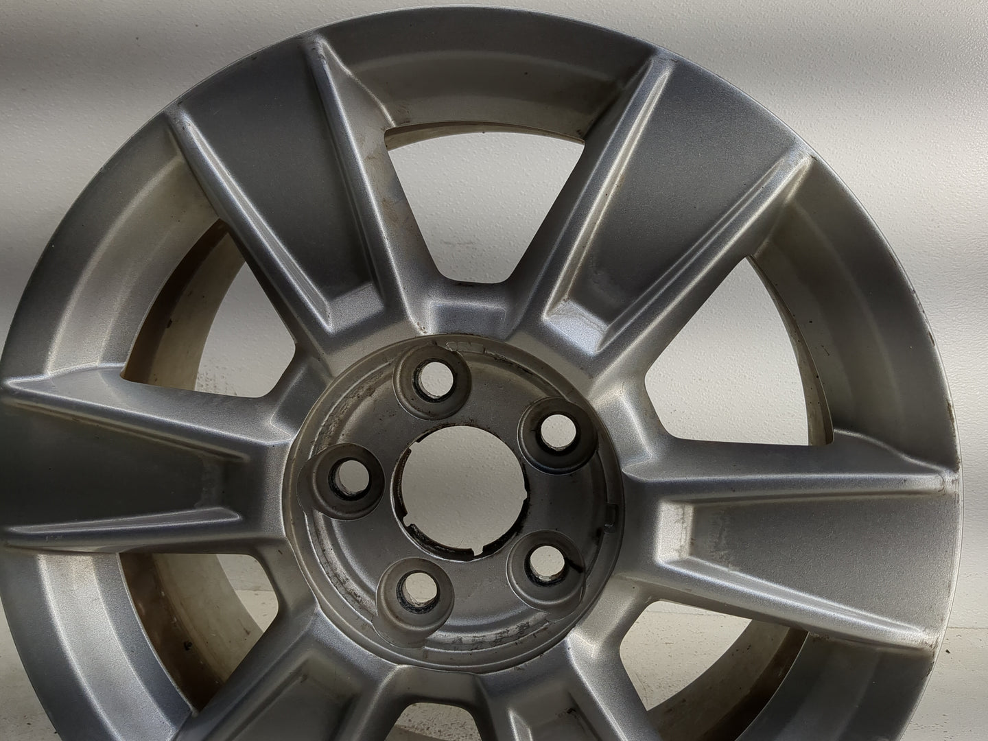 2010-2017 Gmc Terrain Oem Wheel Rim - Oemusedautoparts1.com