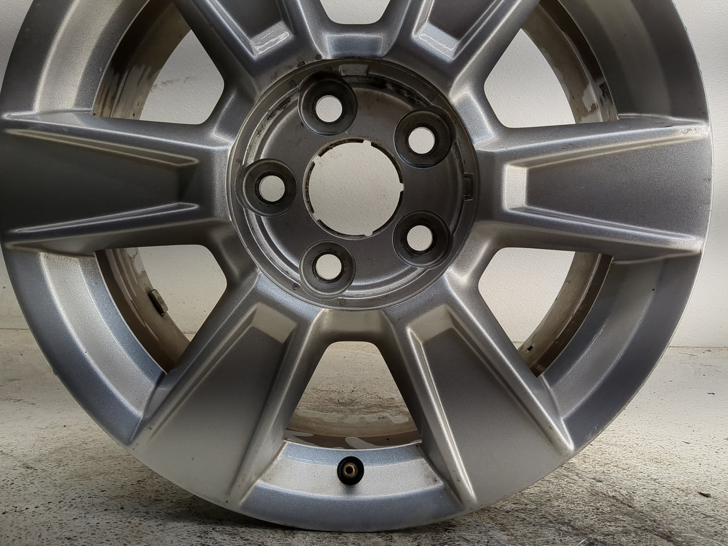 2010-2013 Gmc Terrain Oem Wheel Rim 1351825 - Oemusedautoparts1.com