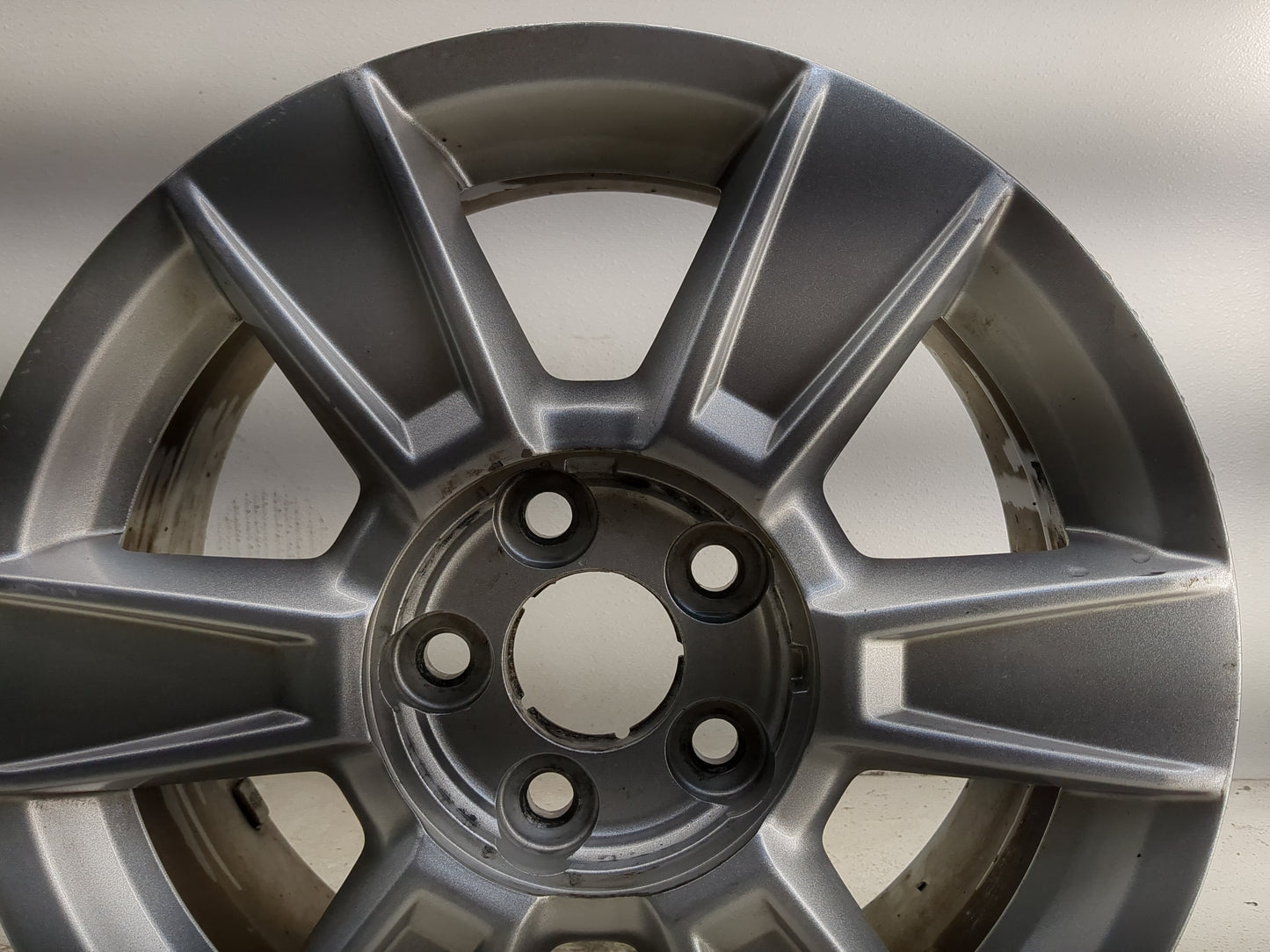2010-2013 Gmc Terrain Oem Wheel Rim 1351825 - Oemusedautoparts1.com