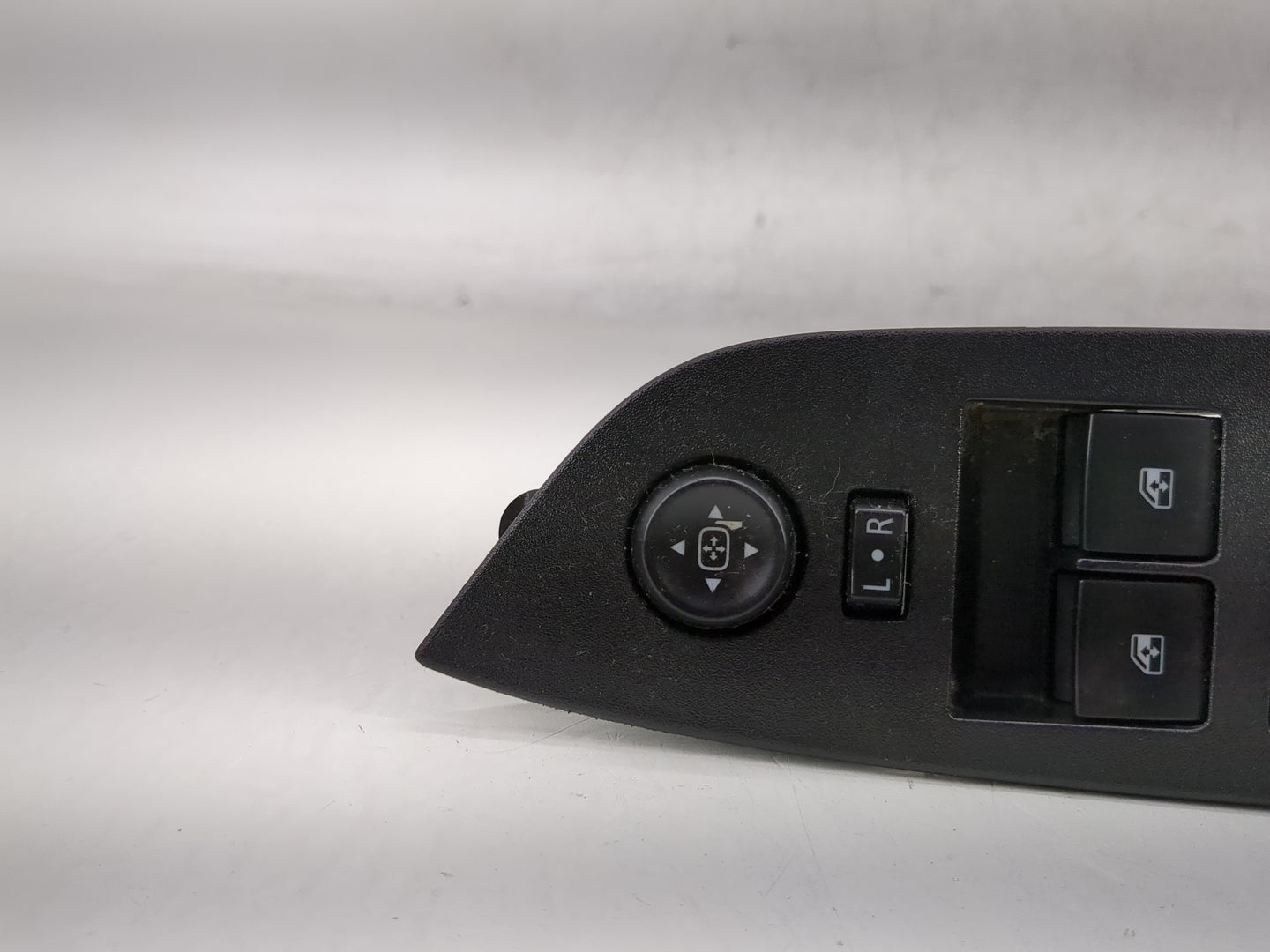 2010-2017 Gmc Terrain Master Power Window Switch Replacement Driver Side Left P/N:20917599 Fits OEM Used Auto Parts - Oemuse