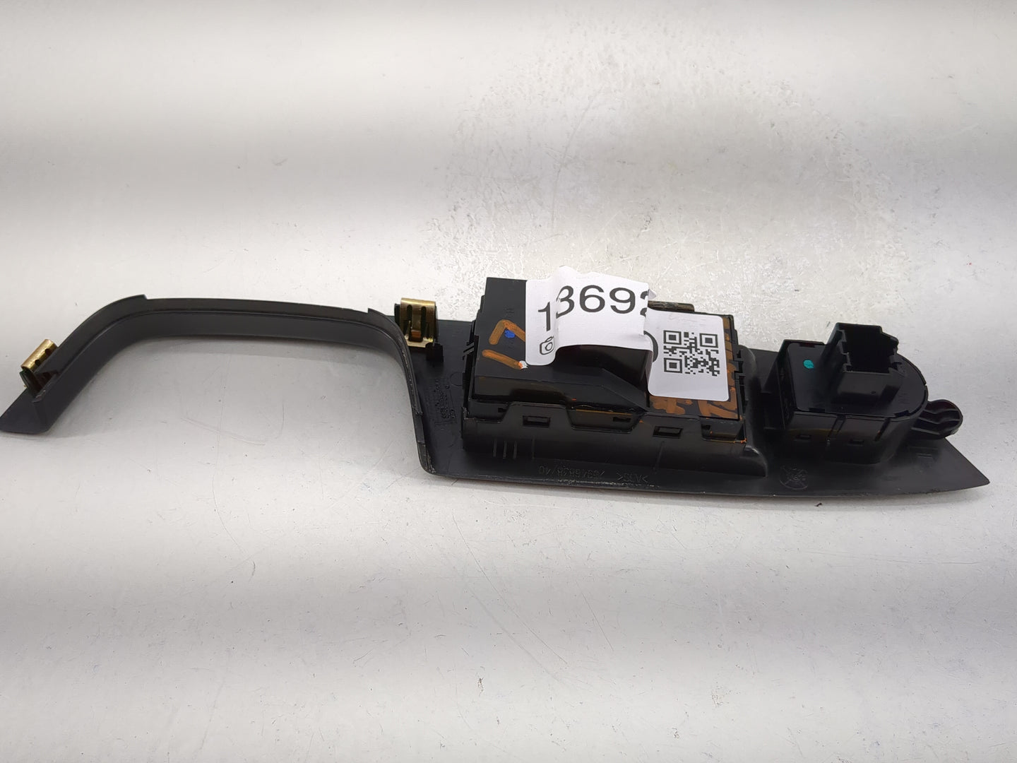 2010-2017 Gmc Terrain Master Power Window Switch Replacement Driver Side Left P/N:20917599 Fits OEM Used Auto Parts - Oemuse