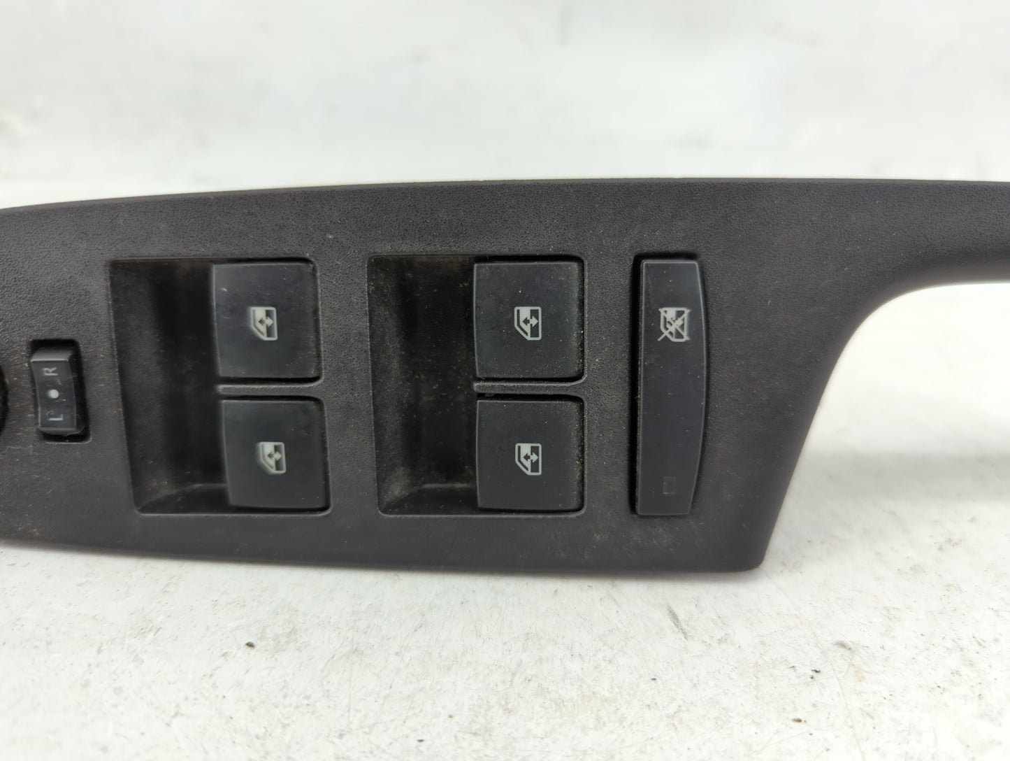 2010-2017 Gmc Terrain Master Power Window Switch Replacement Driver Side Left P/N:20917598 Fits OEM Used Auto Parts - Oemuse