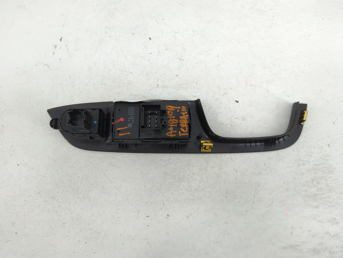 2010-2017 Gmc Terrain Master Power Window Switch Replacement Driver Side Left P/N:20917598 Fits OEM Used Auto Parts - Oemuse