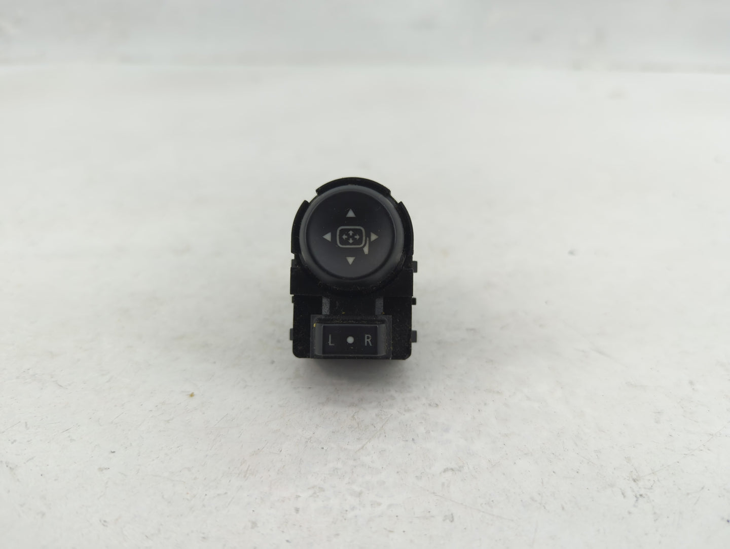 2010-2017 Gmc Terrain Master Power Window Switch Replacement Driver Side Left P/N:20846189 Fits OEM Used Auto Parts - Oemuse