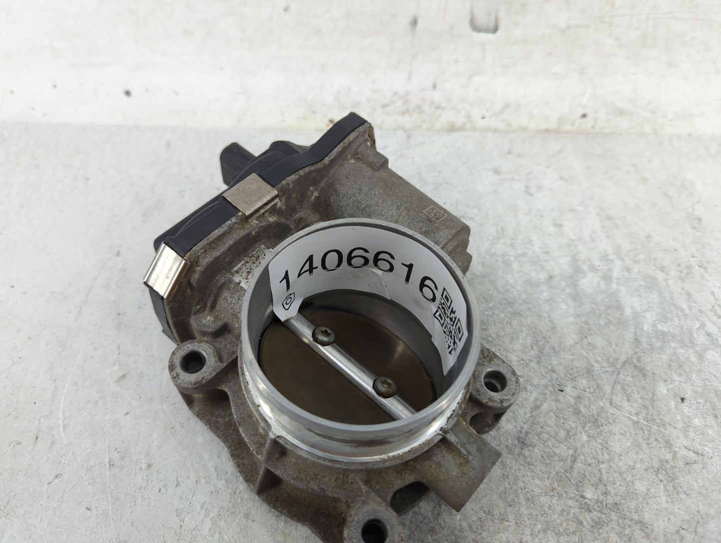 2013-2015 Gmc Terrain Throttle Body P/N:12632101CA Fits Fits 2012 2013 2014 2015 OEM Used Auto Parts - Oemusedautoparts1.com