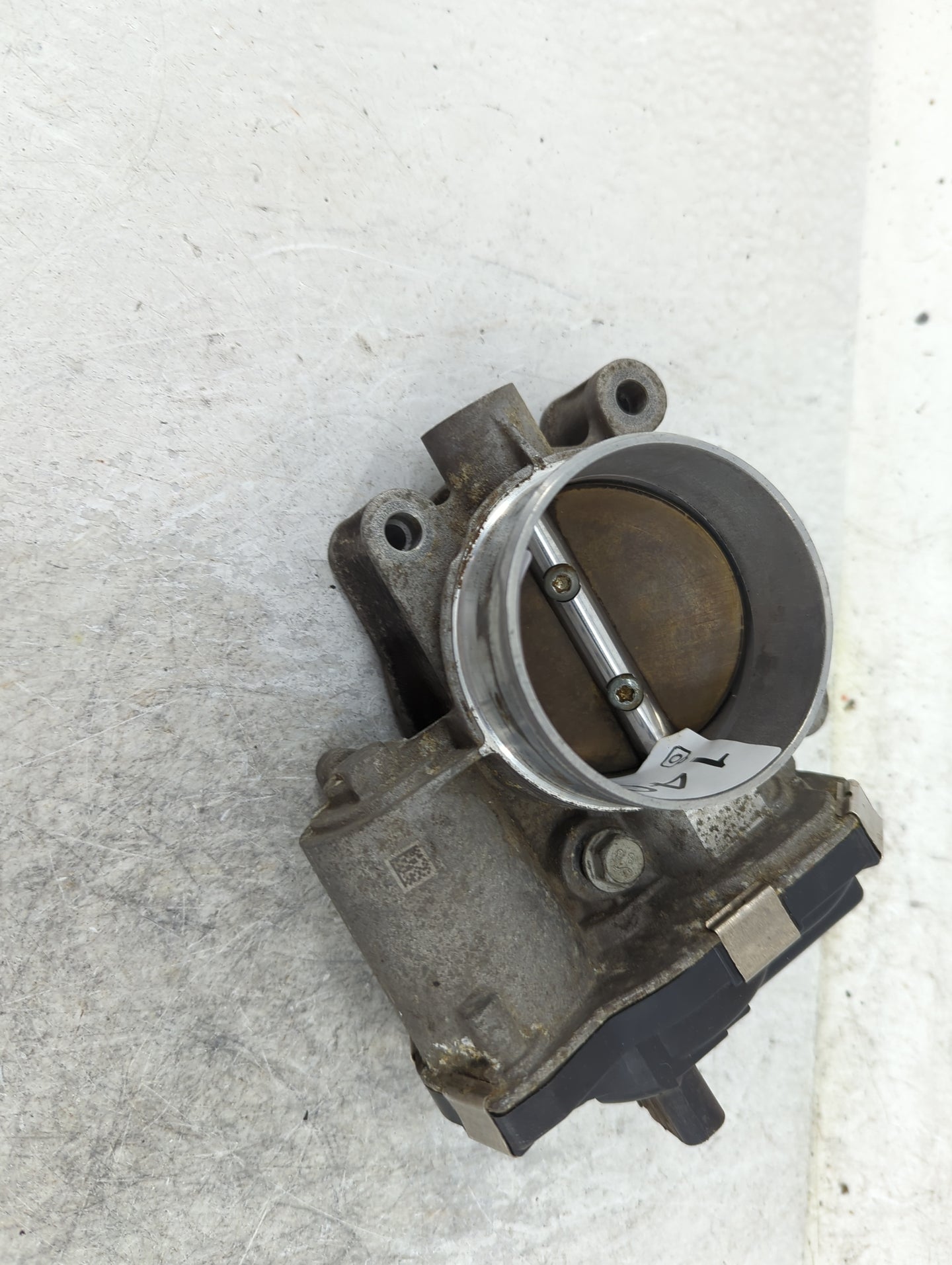 2013-2015 Gmc Terrain Throttle Body P/N:12632101CA Fits Fits 2012 2013 2014 2015 OEM Used Auto Parts - Oemusedautoparts1.com