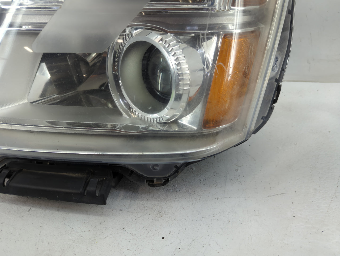 2013-2015 Gmc Terrain Driver Left Oem Head Light Headlight Lamp - Oemusedautoparts1.com