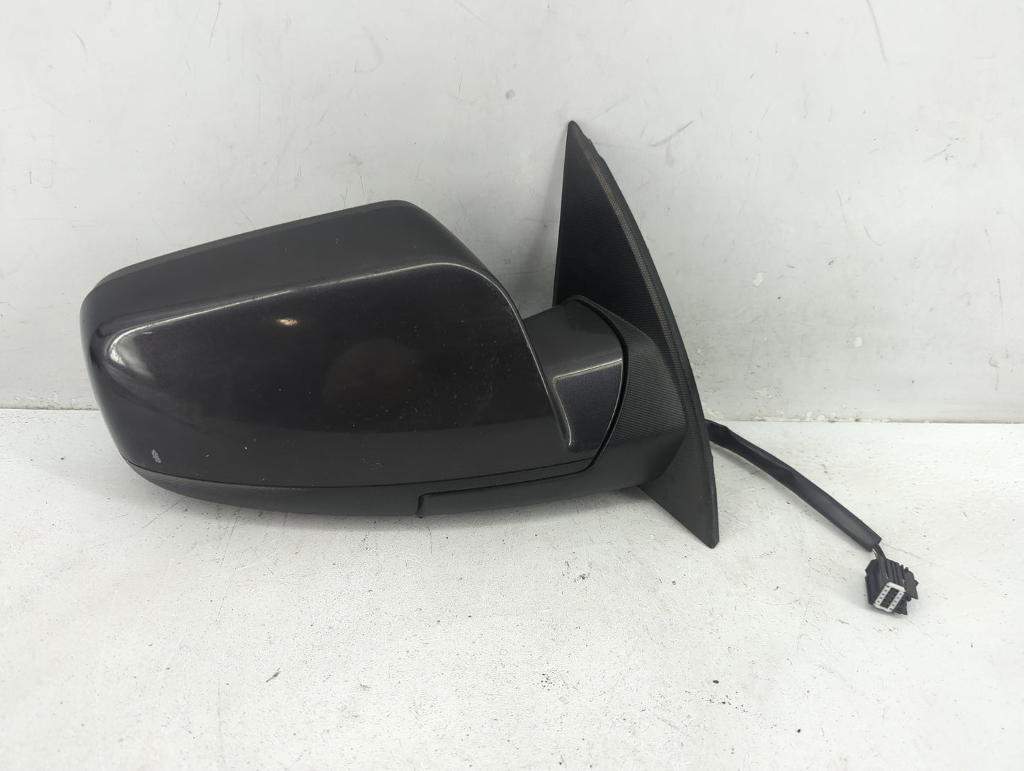 2011-2014 Gmc Terrain Passenger Side View Mirror - Right Door Mirror OEM Used - Oemusedautoparts1.com