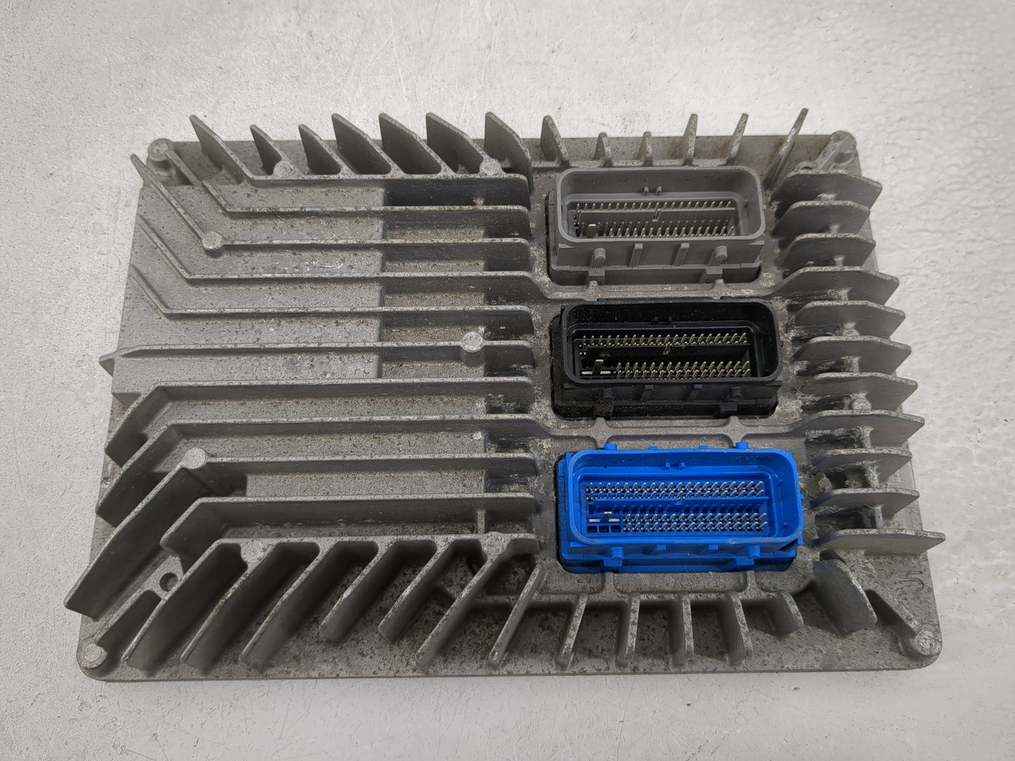 2013-2016 Gmc Terrain PCM Engine Control Computer ECU ECM PCU OEM P/N:12655476 12653998 Fits Fits 2013 2014 2015 2016 OEM Us