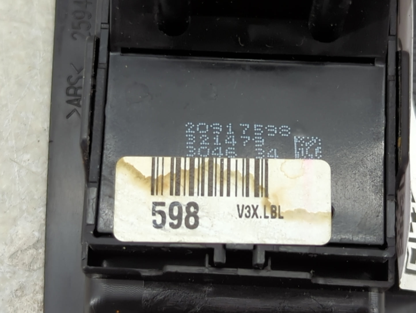 2010-2017 Gmc Terrain Master Power Window Switch Replacement Driver Side Left P/N:20917538 22817475 Fits OEM Used Auto Parts