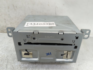 2013 Gmc Terrain Radio AM FM Cd Player Receiver Replacement P/N:22979837 GA-130-COLR-NS, CQ-FG7ZE7GDA Fits OEM Used Auto Par