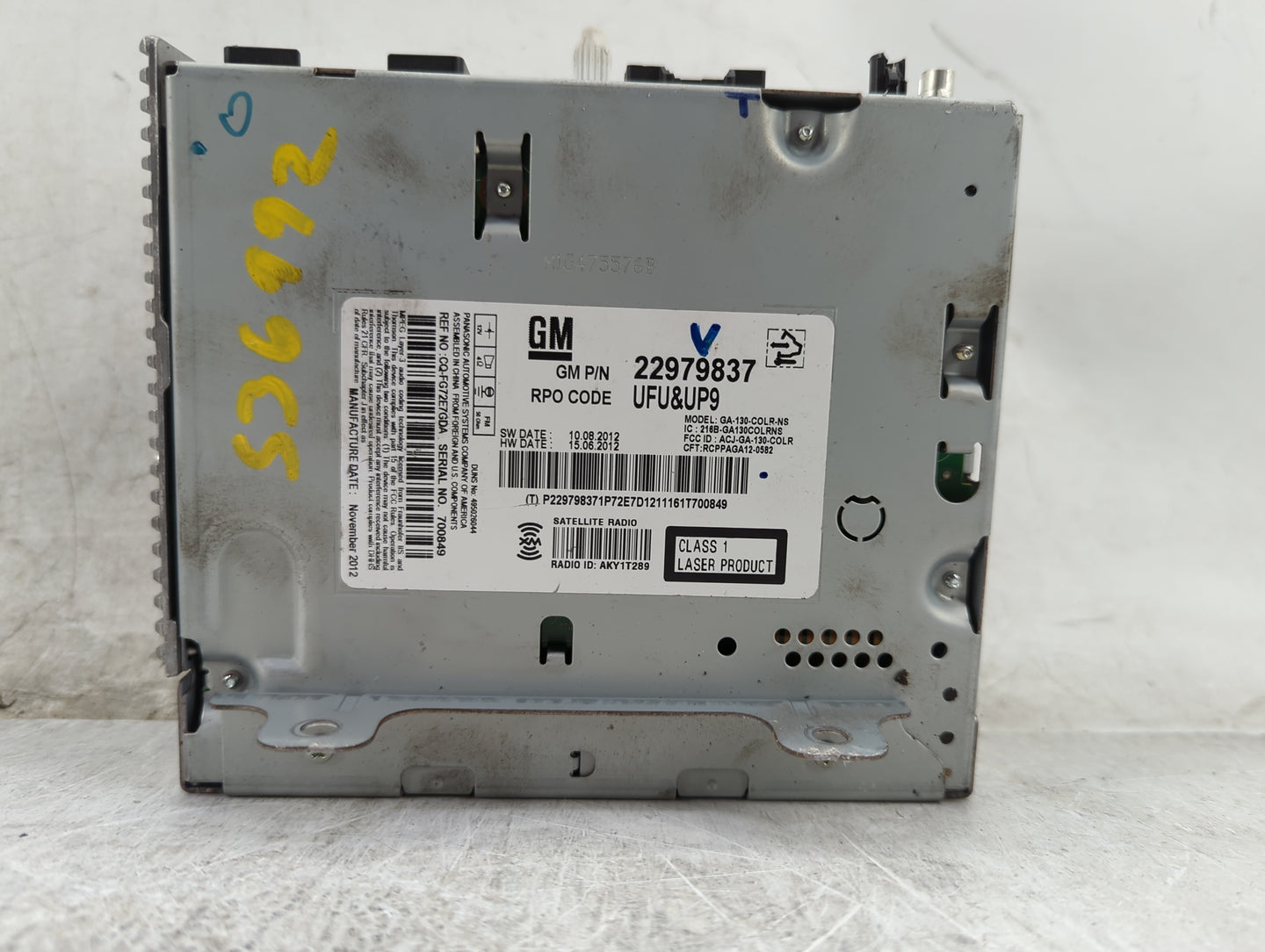 2013 Gmc Terrain Radio AM FM Cd Player Receiver Replacement P/N:22979837 GA-130-COLR-NS, CQ-FG7ZE7GDA Fits OEM Used Auto Par