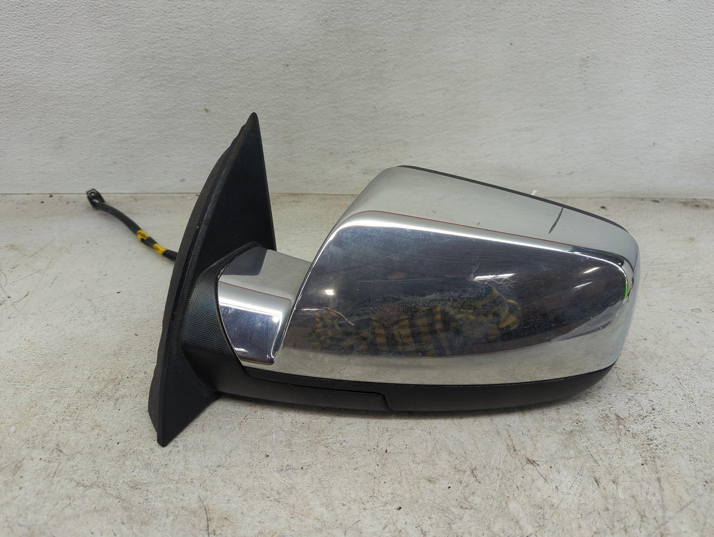 2011-2014 Gmc Terrain Driver Side View Mirror - Left Door Mirror OEM Used - Oemusedautoparts1.com