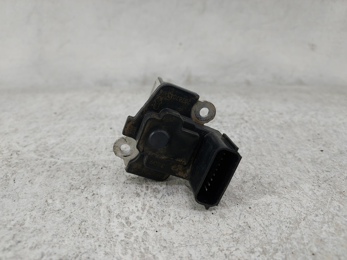 2012-2017 Gmc Terrain Mass Air Flow Meter Maf Sensor 1487429 - Oemusedautoparts1.com